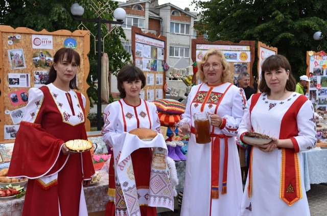 Алёна Елизарова страницинчен илнӗ сӑнӳкерчӗк