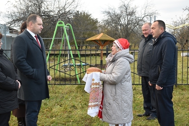 «Контактри» сӑн